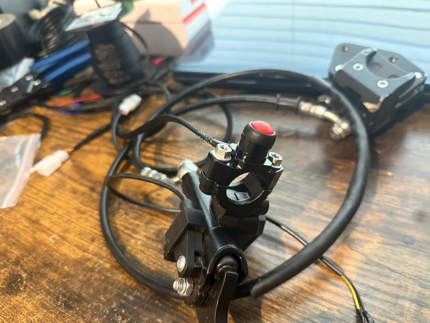 Fardriver CNC Aluminum Regen Reverse
Buttons