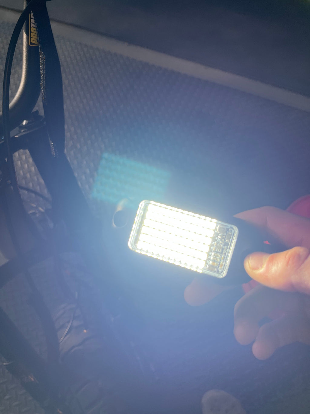 V3 super73 rock light