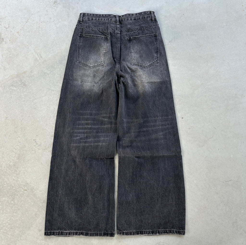 Baggy denim
