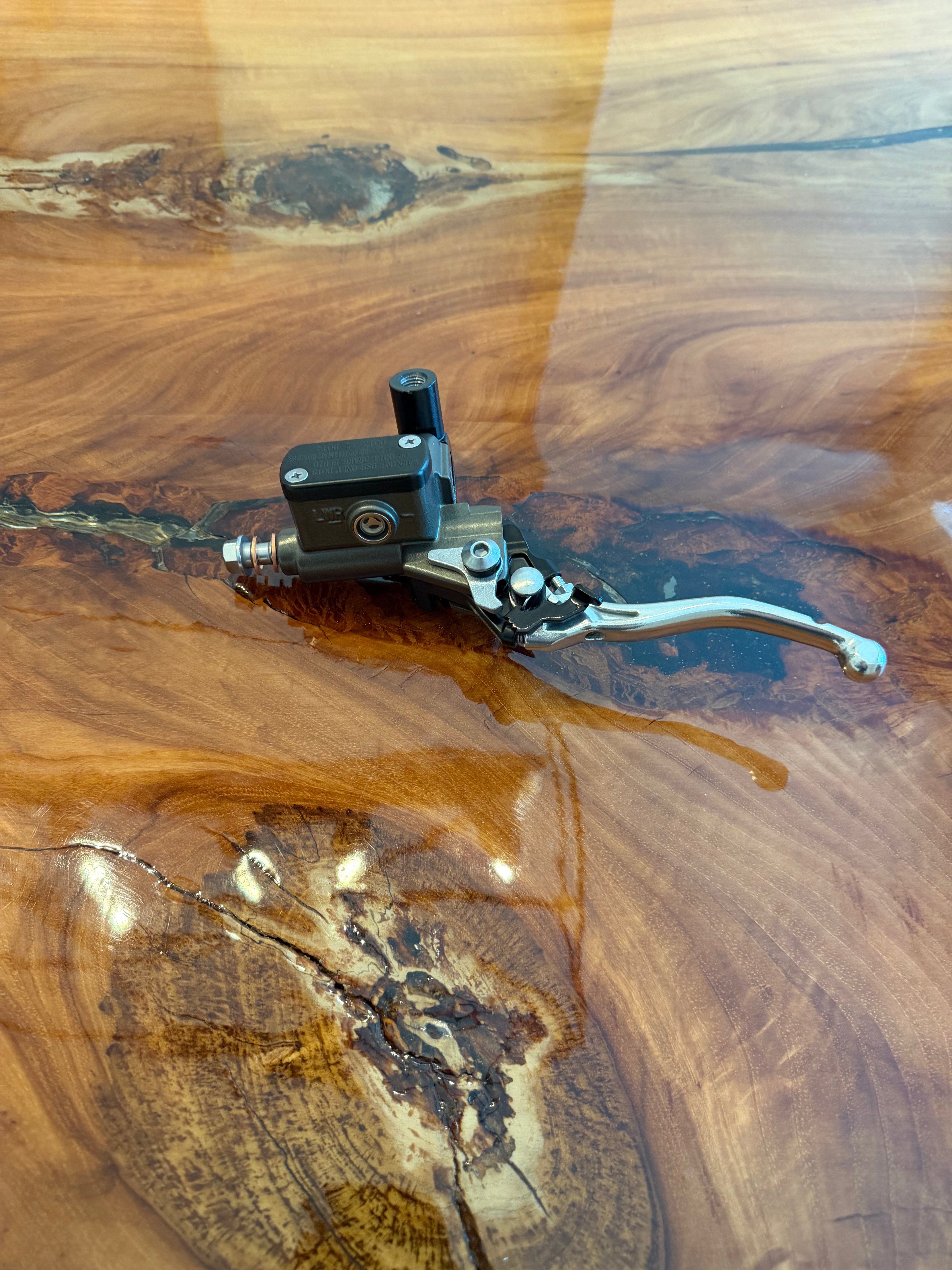 ultra bee master cylinder