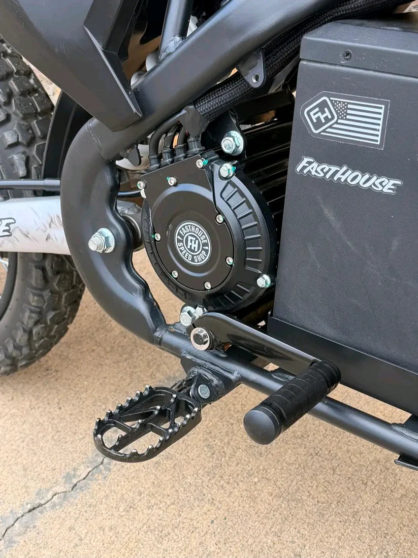 V.2 mototec footlock